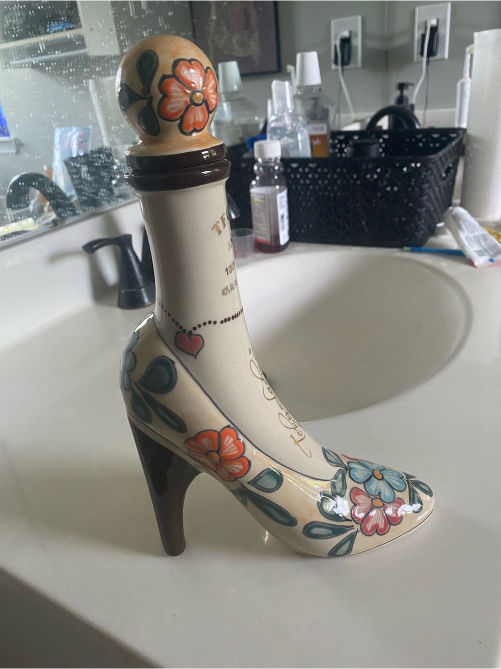 Rate and Unique Tequila Decanter shaped as a Women's Floral High Heel Shoe